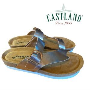 New in Box Eastland "Shauna" Rose Gold Women's Slide Thong Sandals 6